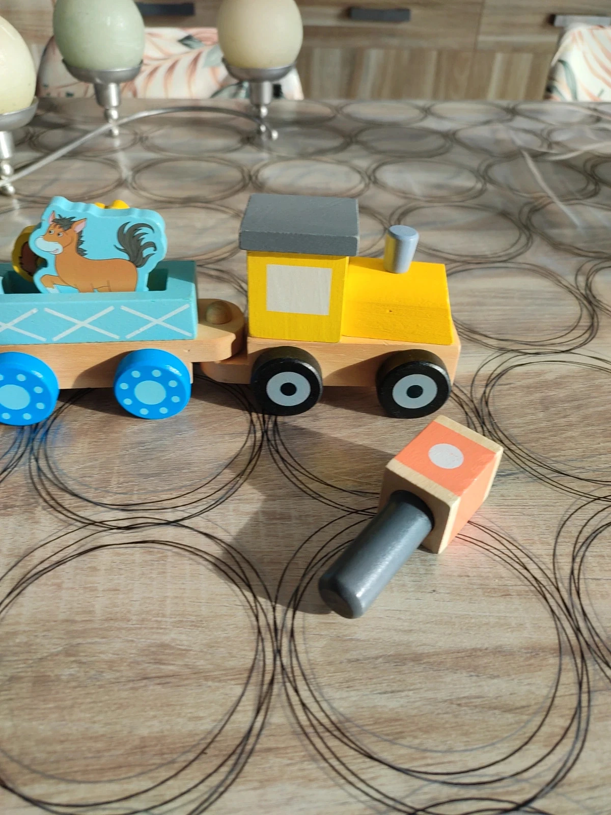 Wooden train – photo 2